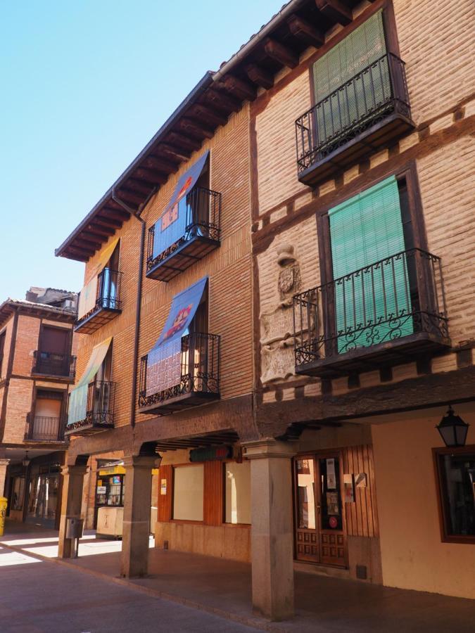La Casona Del Zoilo -Los Arenales- Бурго-де-Осма Экстерьер фото